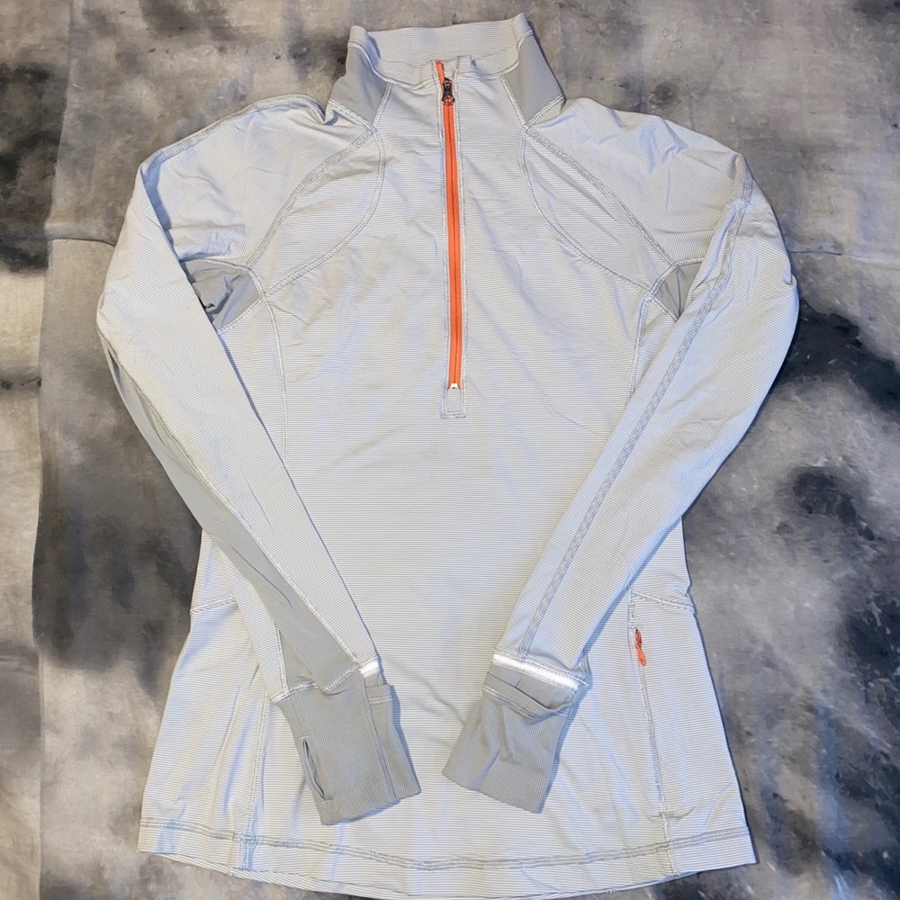 Lululemon 1/4 zip pullover
